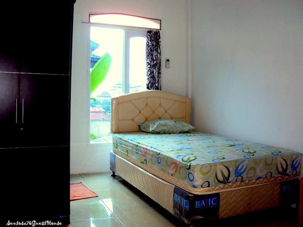 Sentosa 76 Guest House Balikpapan (Borneo) Exterior photo